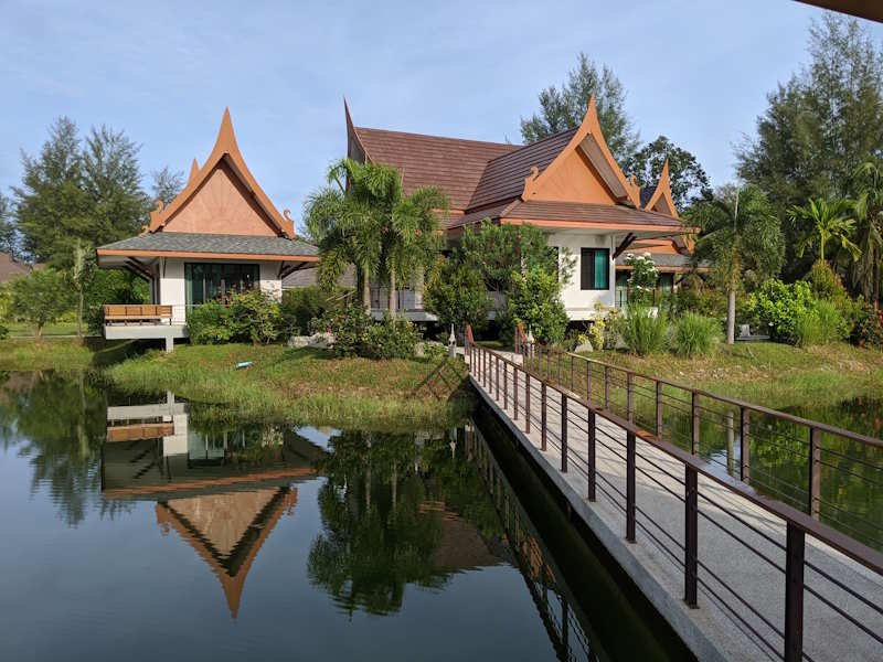 thai life villa