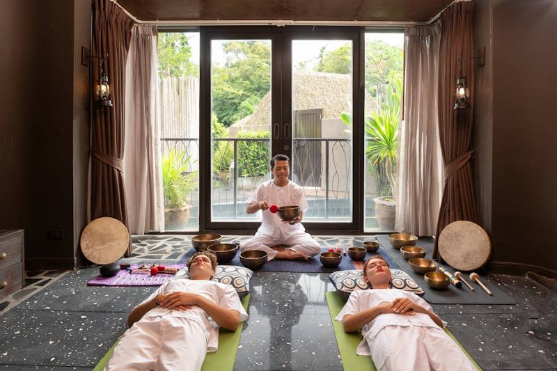 mala spa singing bowls